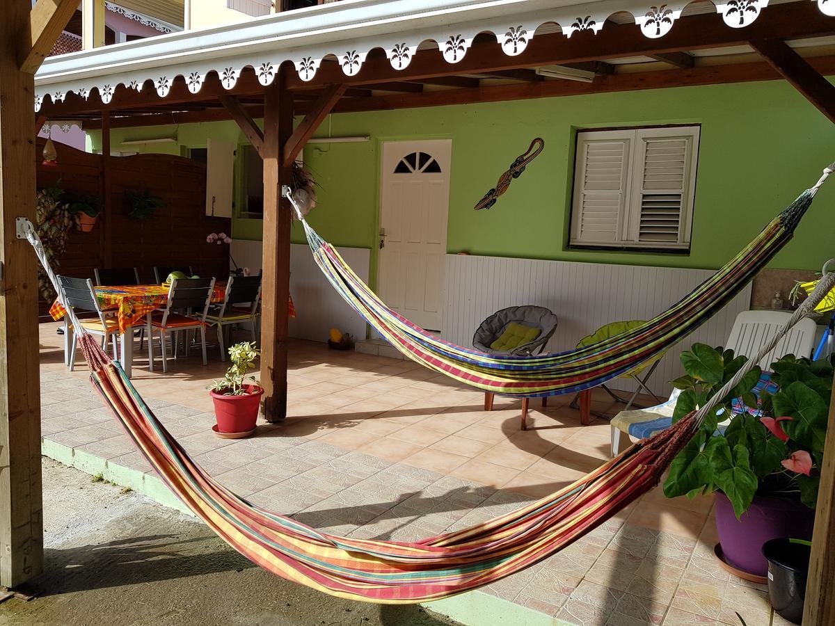 Bel Appartement - Proche Des Plages De Sainte Anne Zewnętrze zdjęcie